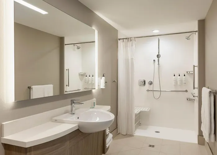 Springhill By Marriott 3*